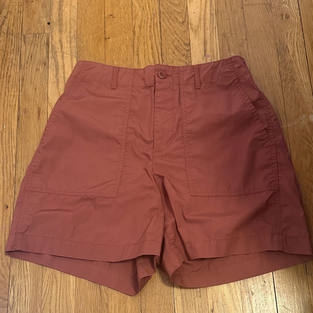 Uniqlo Women's Terracotta Shorts